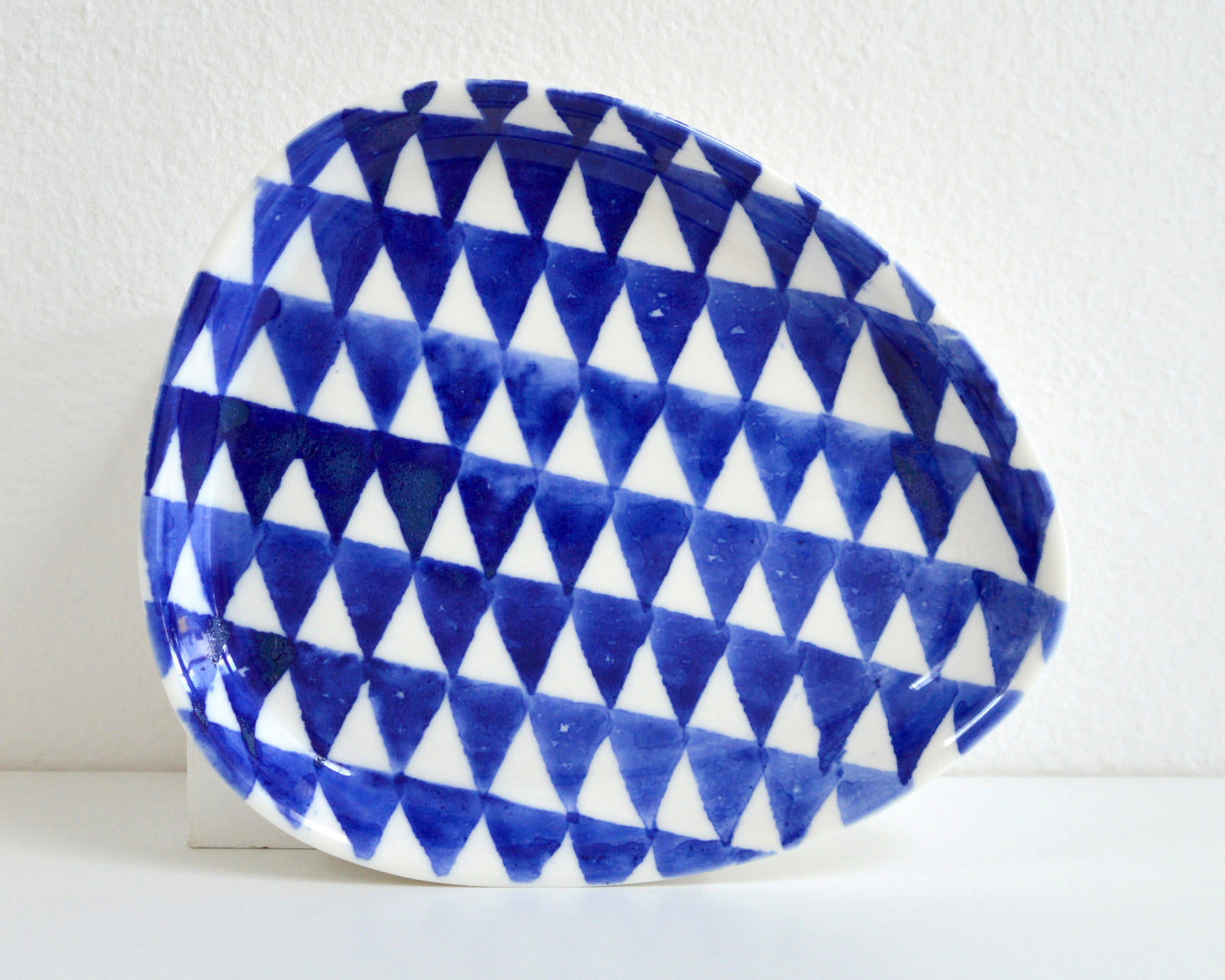 TRIANGOLO Piatto in porcellana - Blu