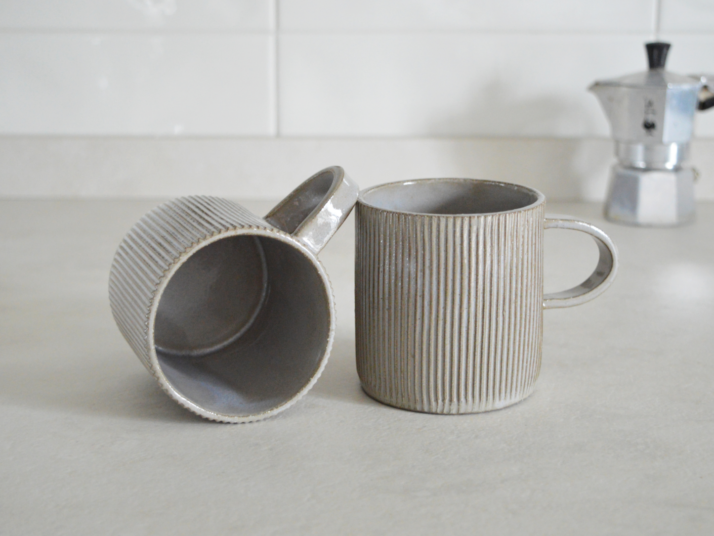 LIMITED EDITION Tazze in grès GRIGIO MILLERIGHE 