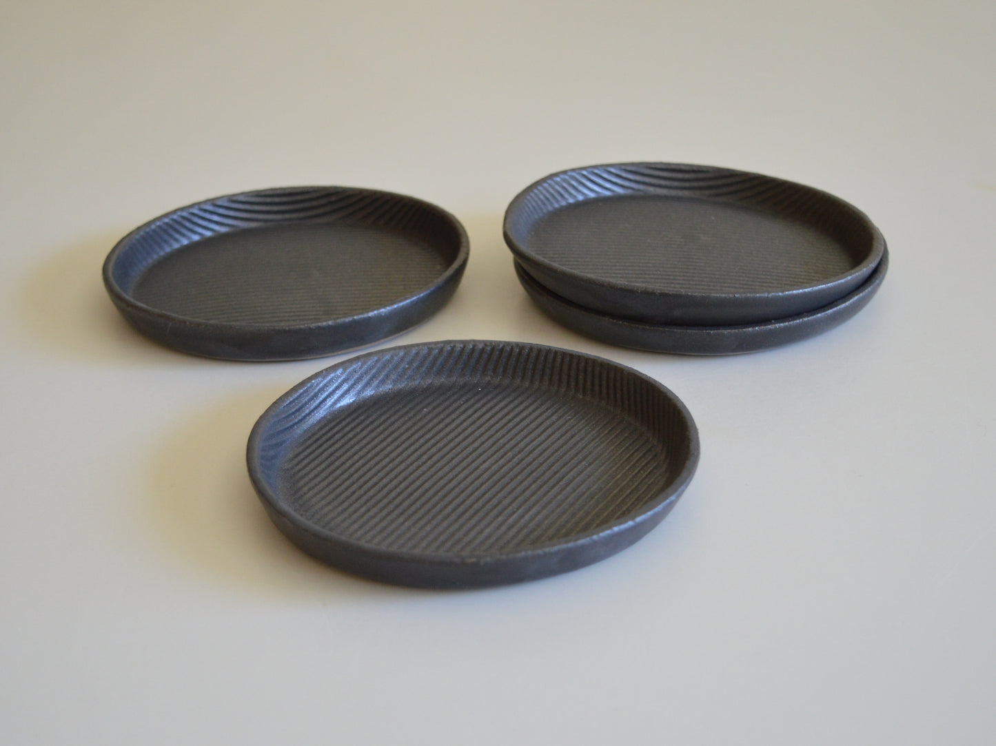MILLERIGHE Stoneware plate / saucer