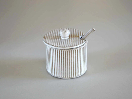 MILLERIGHE Sugar bowl with quirky spoon