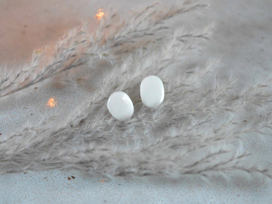 GRANO Orecchini a lobo in porcellana fatti a mano