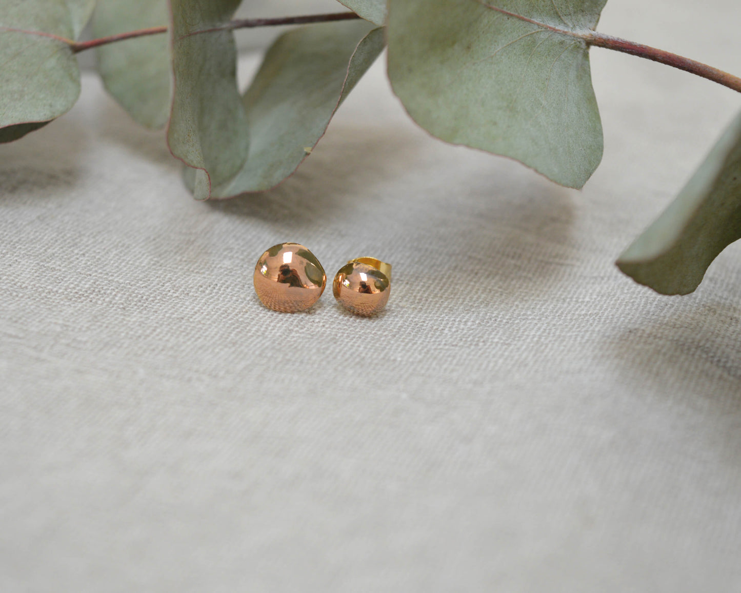 DROP Small porcelain earrings with gold or platinum decor