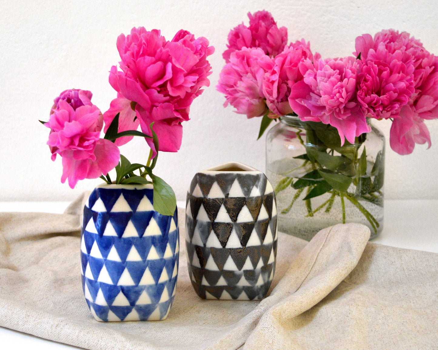 TRIANGLE Porcelain Flower Vase - Grey