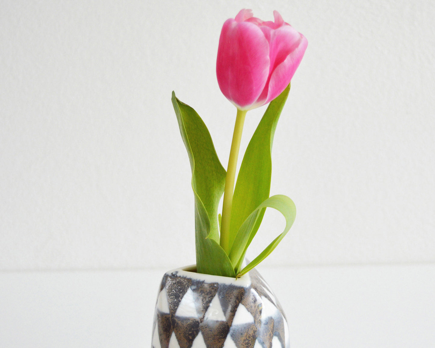 TRIANGOLO Vaso di fiori in porcellana - Grigio